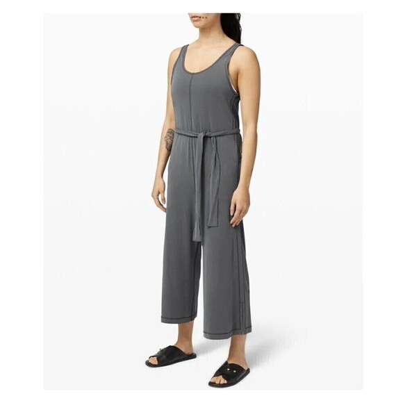 Lululemon Women’s Sz 6P Ease of it All Graphite Grey Jumpsuit NO BELT - Picture 1 of 10